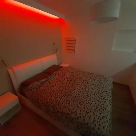 Villa Village Naturiste - La Nature - *